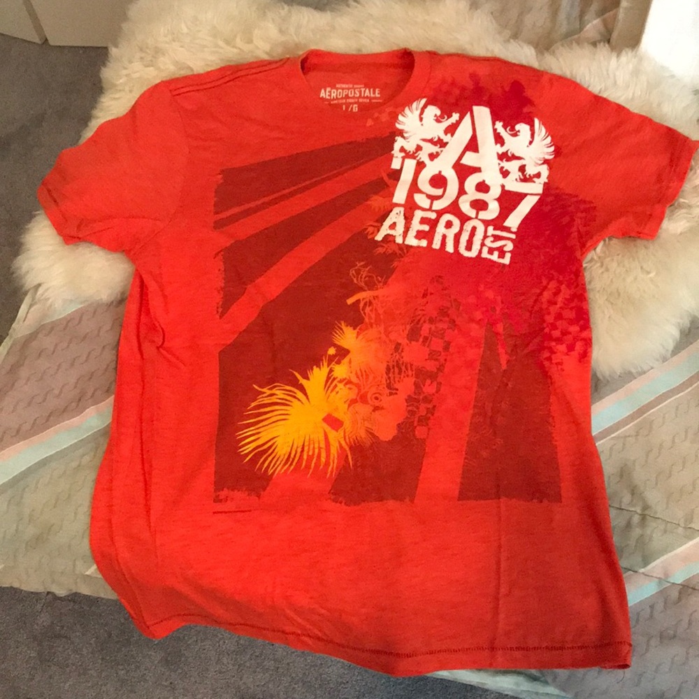 Aeropostale Graphic T
